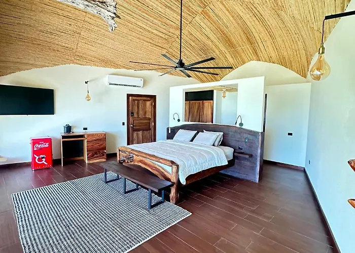 Diamond Villa *