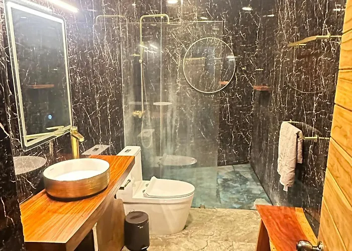 Diamond Villa
